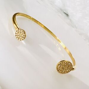Stella & Dot Pave Disc Cuff Bracelet Gold Tone Simple Nice Casual 4571